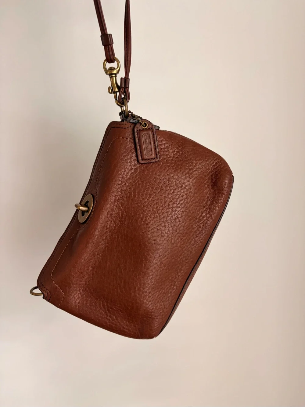 Coach Y2K Brown Pebbled Leather Brass Chelsea Turnlock Wristlet or Mini Purse